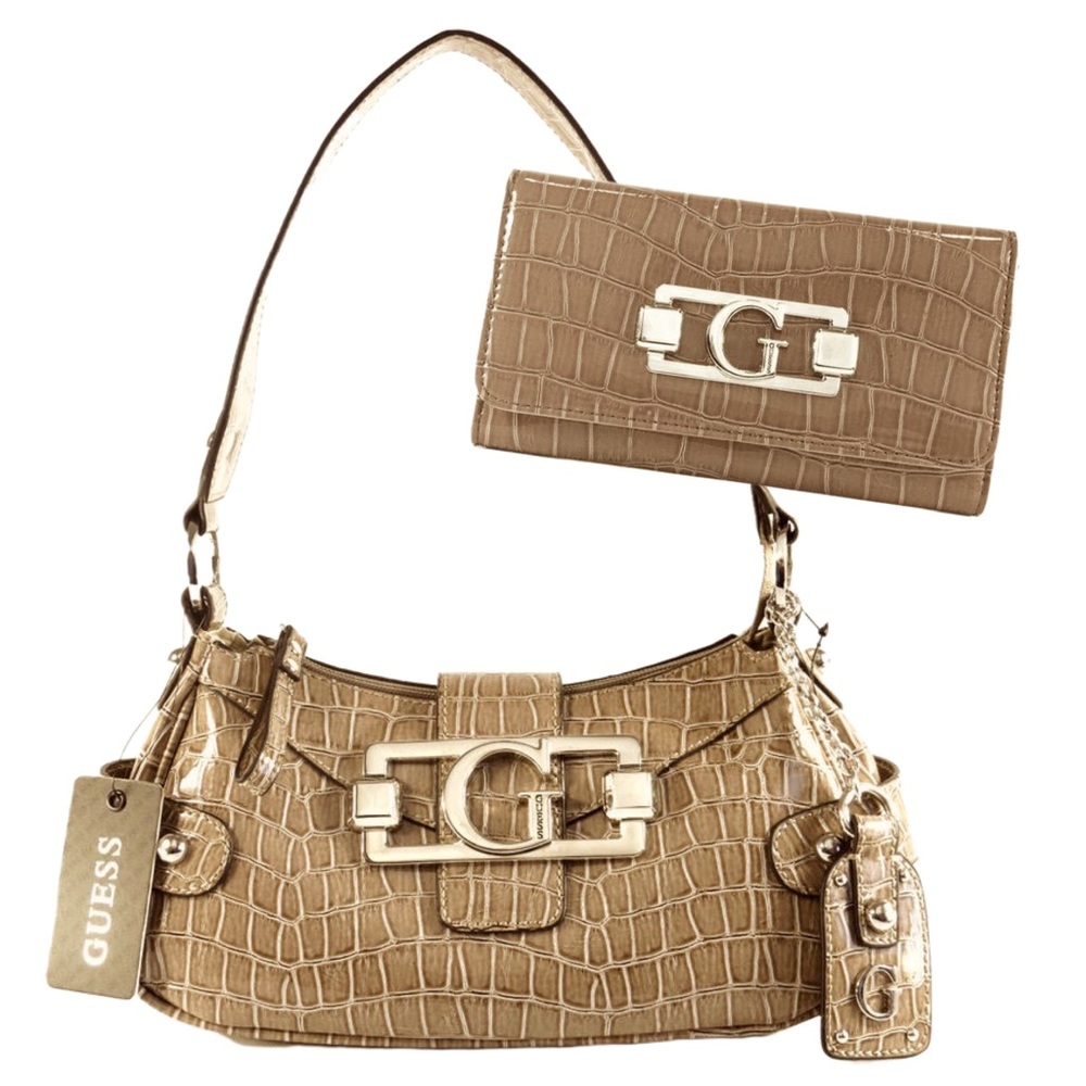 ❤️ USED Guess Beige Patent Croc Leather Bag & Wallet (READ DESCRIPTION)